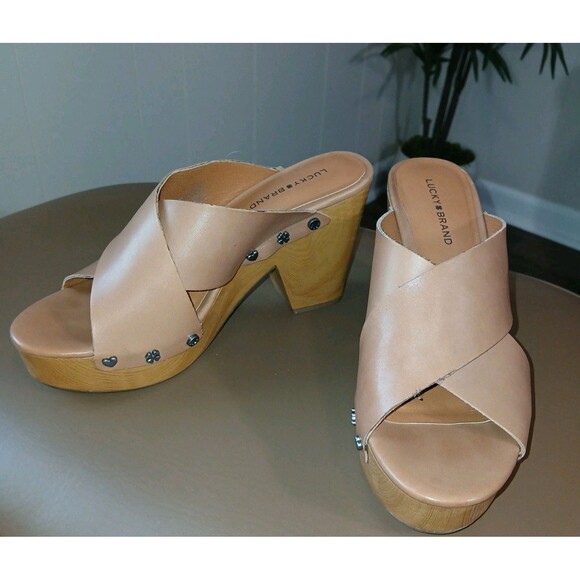 Lucky Brand Sz 6.5 Leather Nude Brown Tan Wooden Block Heel Mule Clogs Open Toe - Picture 2 of 13